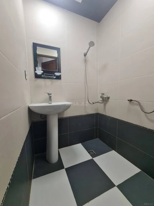 Satılır 2 otaqlı mənzil 73 m²