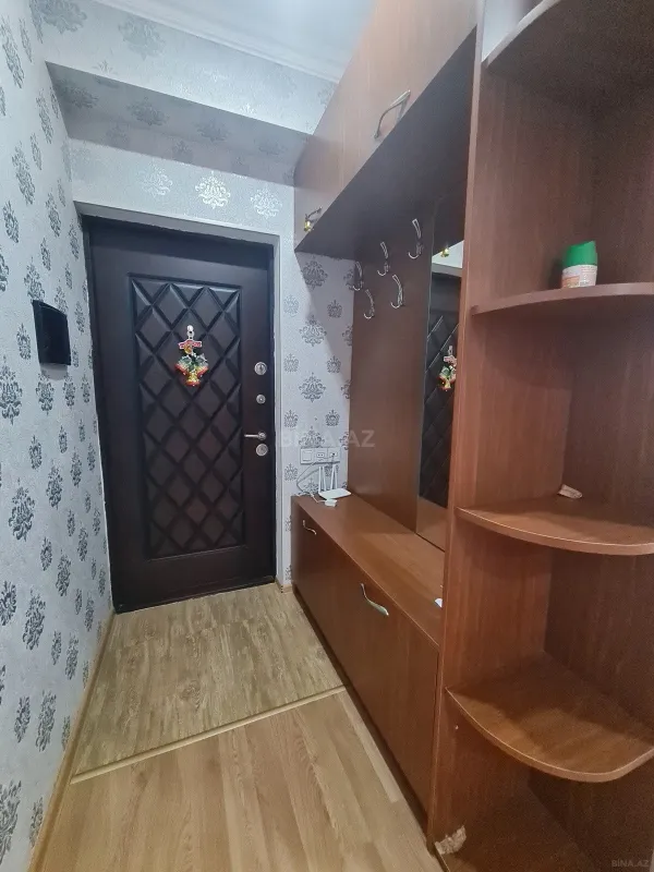 Satılır 2 otaqlı mənzil 73 m²