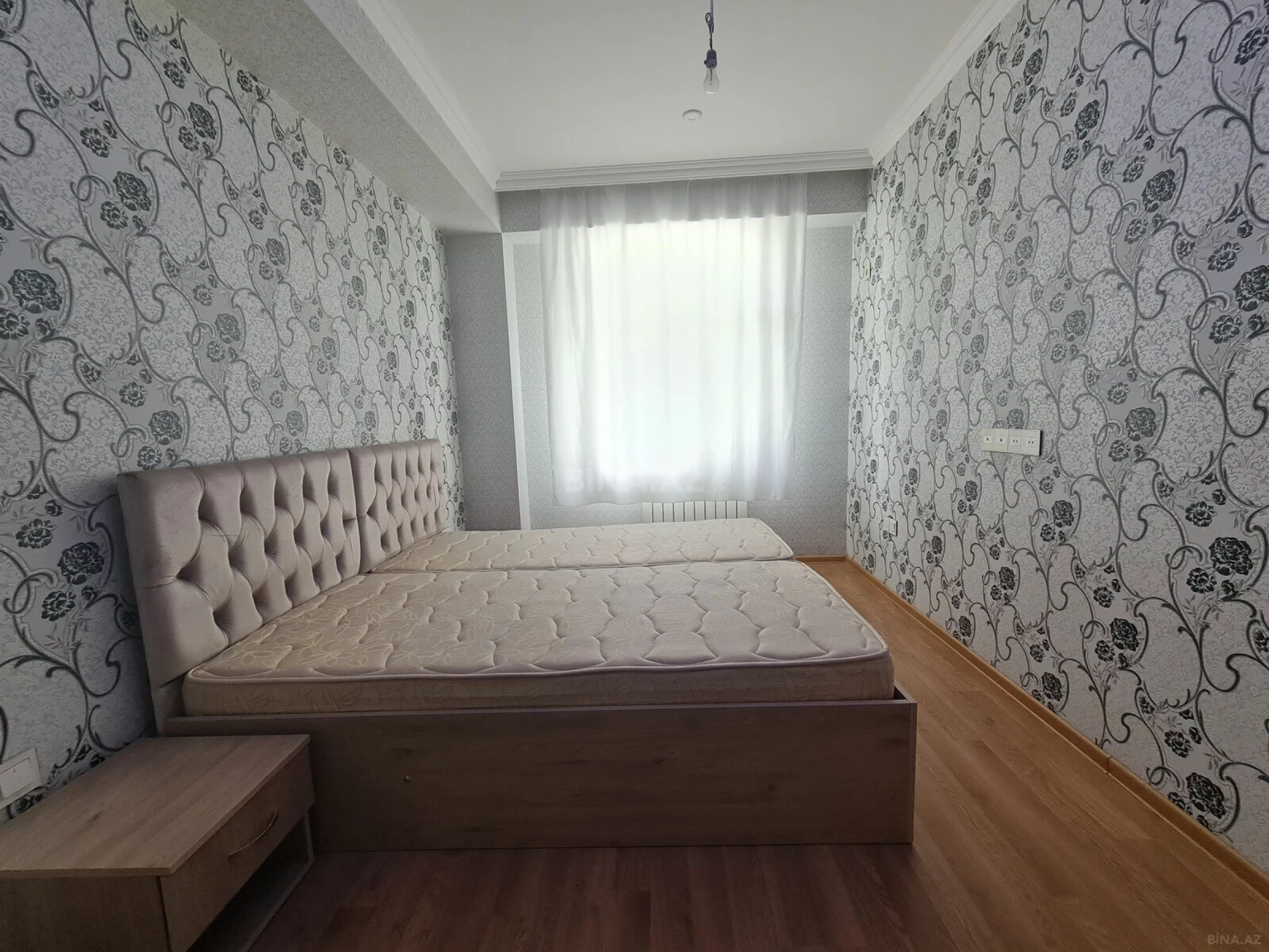 Satılır 2 otaqlı mənzil 73 m²