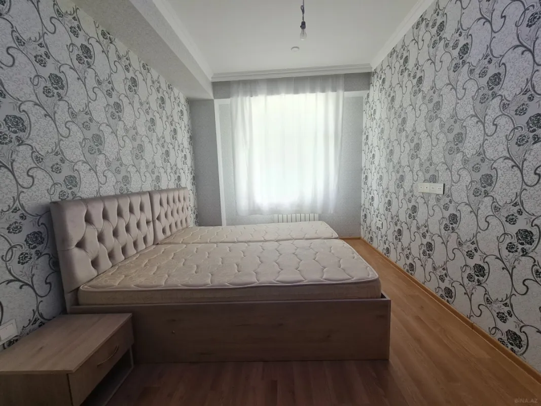 Satılır 2 otaqlı mənzil 73 m²
