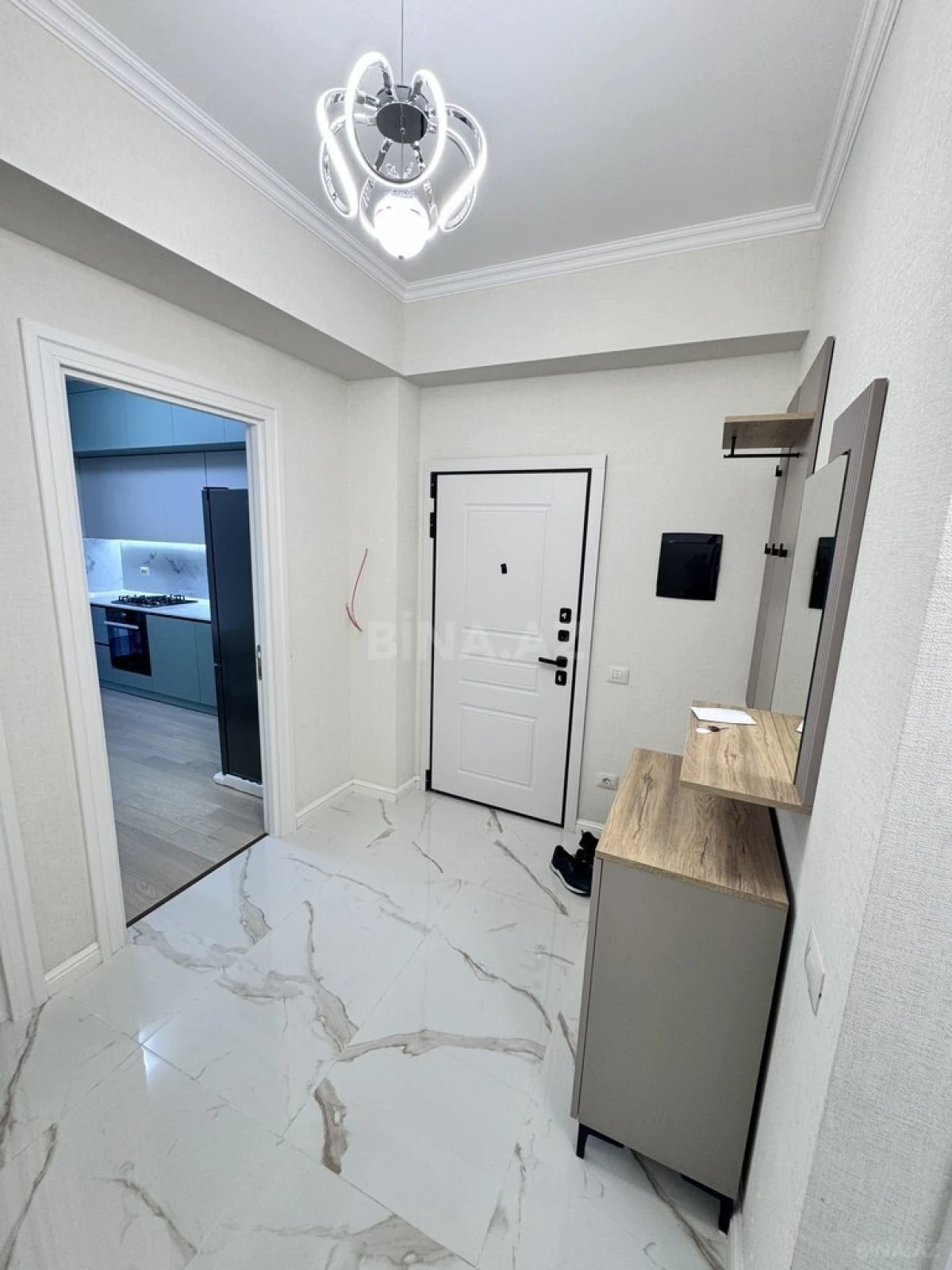 Kirayə verilir 3 otaqlı mənzil 85 m²