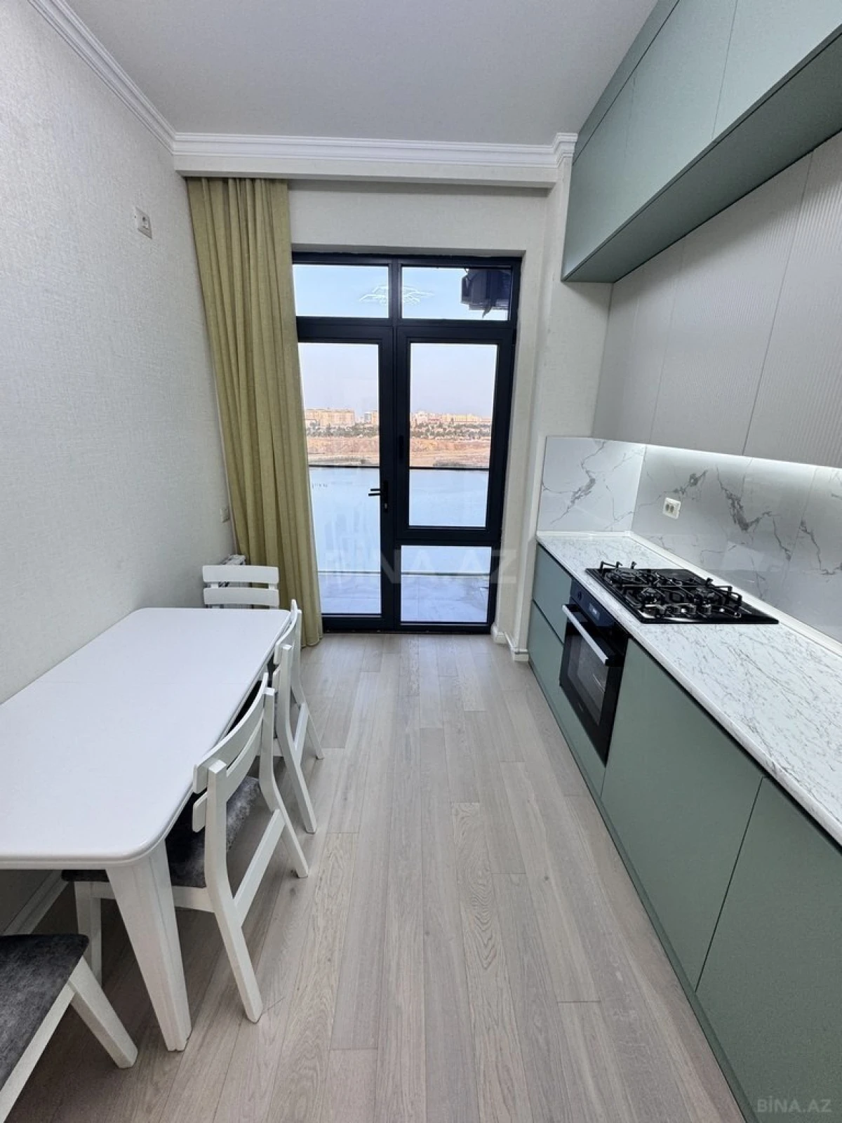 Kirayə verilir 3 otaqlı mənzil 85 m²