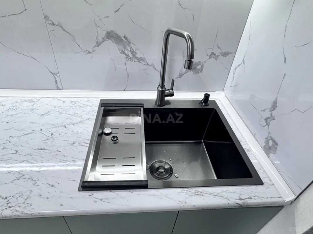 Kirayə verilir 3 otaqlı mənzil 85 m²