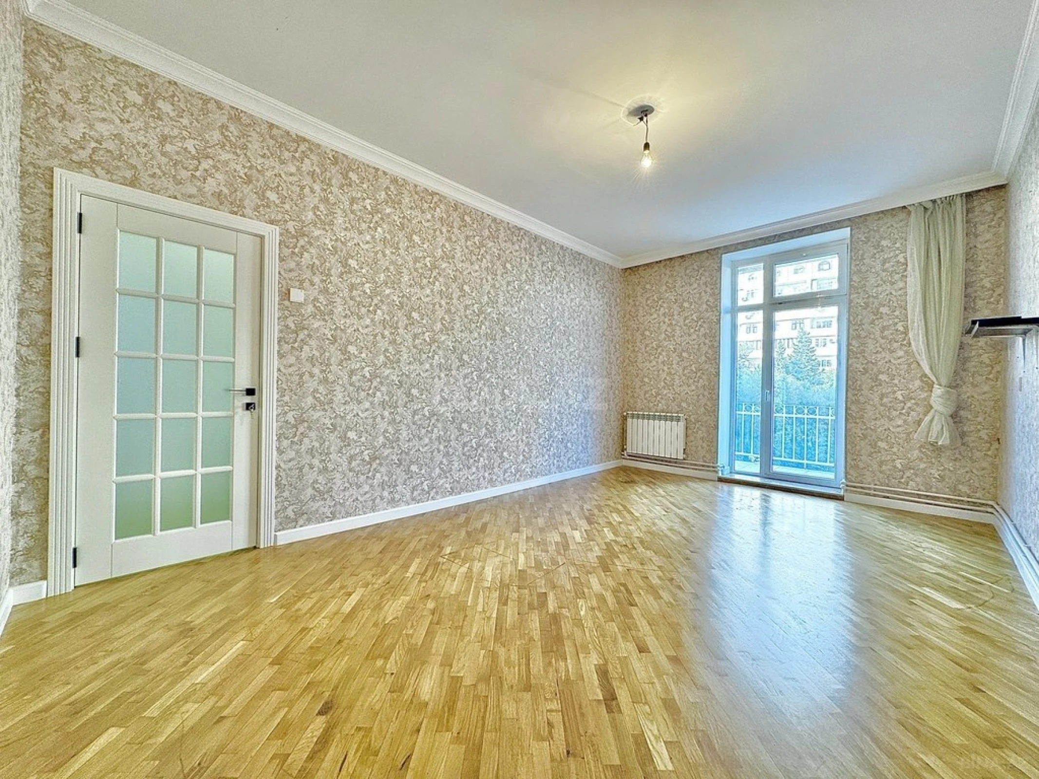Satılır 3 otaqlı mənzil 90 m²