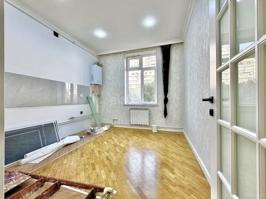 Satılır 3 otaqlı mənzil 90 m²