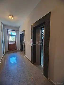 Satılır 3 otaqlı mənzil 108 m²