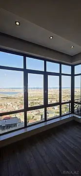 Satılır 3 otaqlı mənzil 136 m²