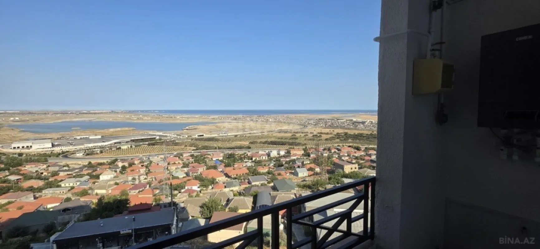 Satılır 3 otaqlı mənzil 136 m²