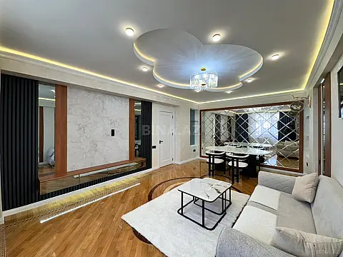 Satılır 2 otaqlı mənzil 82 m² — Bakı 2 otaq 82.00 m²