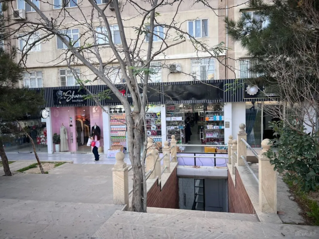 Satılır obyekt 260 m²