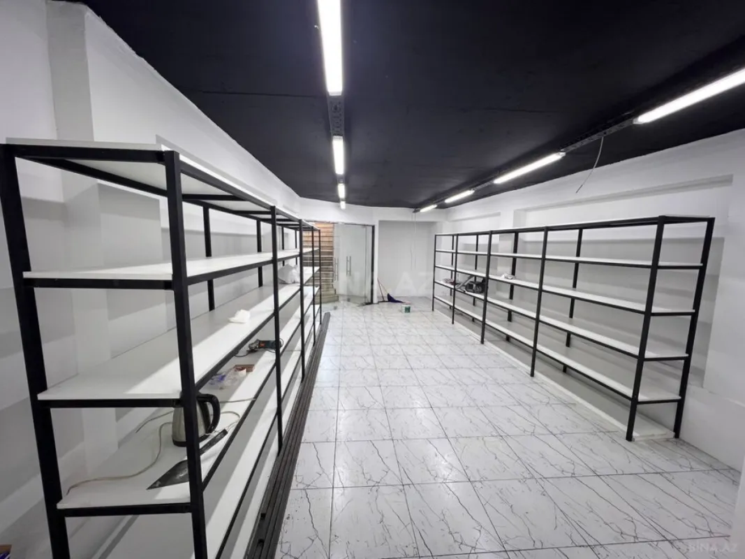 Satılır obyekt 260 m²