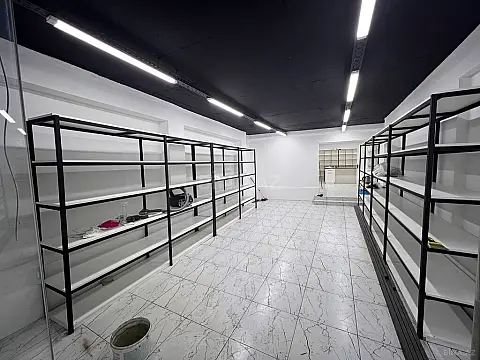 Satılır obyekt 260 m² — Bakı 260.00 m²