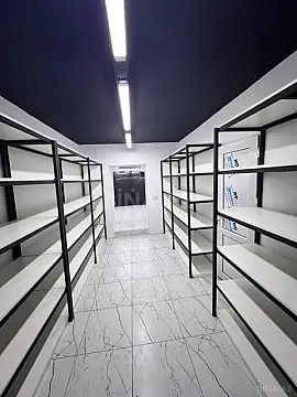 Satılır obyekt 260 m²