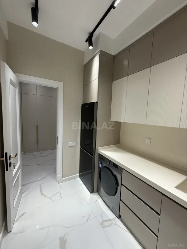 Kirayə verilir 2 otaqlı mənzil 70 m²