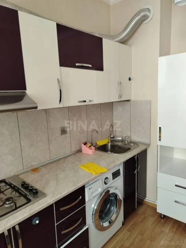 Kirayə verilir 2 otaqlı mənzil 64 m²