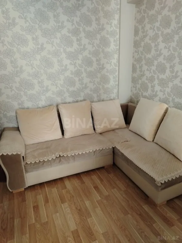 Kirayə verilir 2 otaqlı mənzil 64 m²