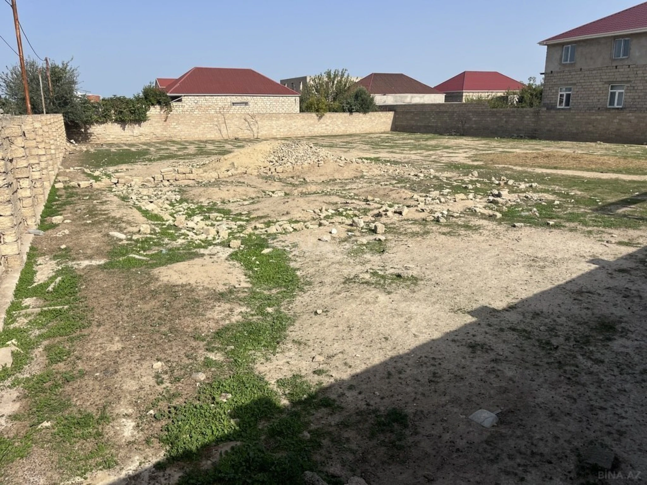 Satılır torpaq sahəsi 15 m²