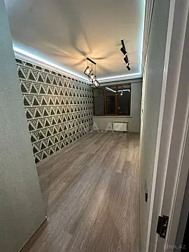 Satılır 2 otaqlı mənzil 90 m²
