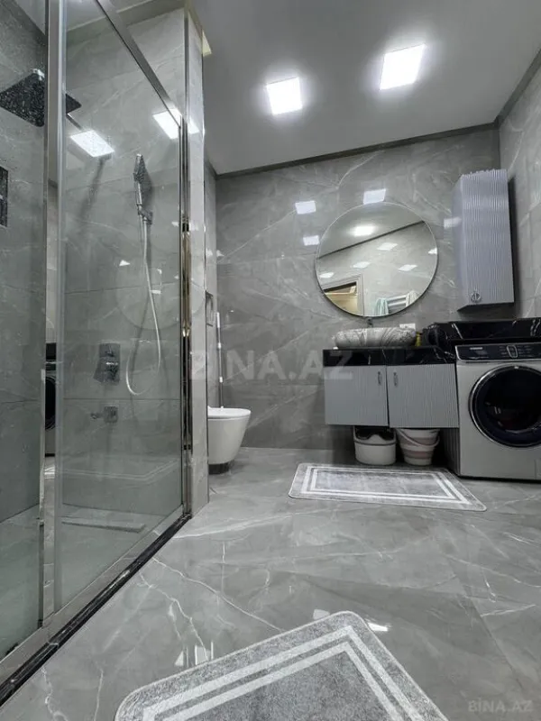 Satılır 3 otaqlı mənzil 135 m²