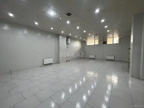 Satılır obyekt 410 m² — Bakı 410.00 m²