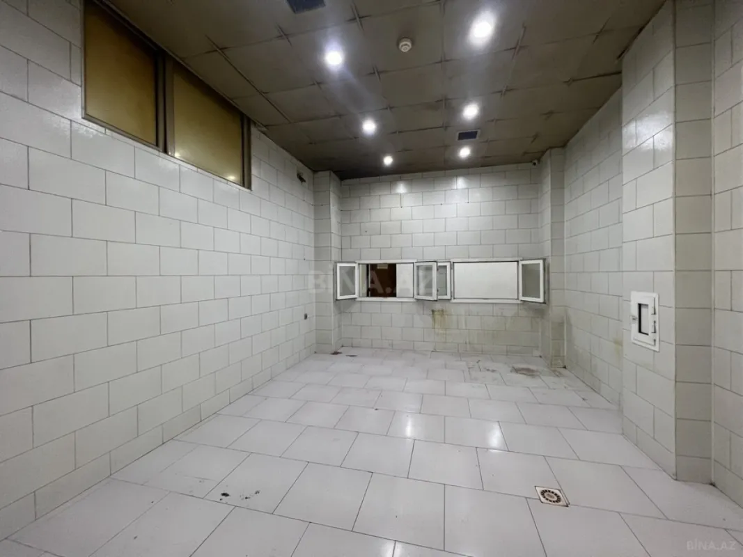 Satılır obyekt 410 m²