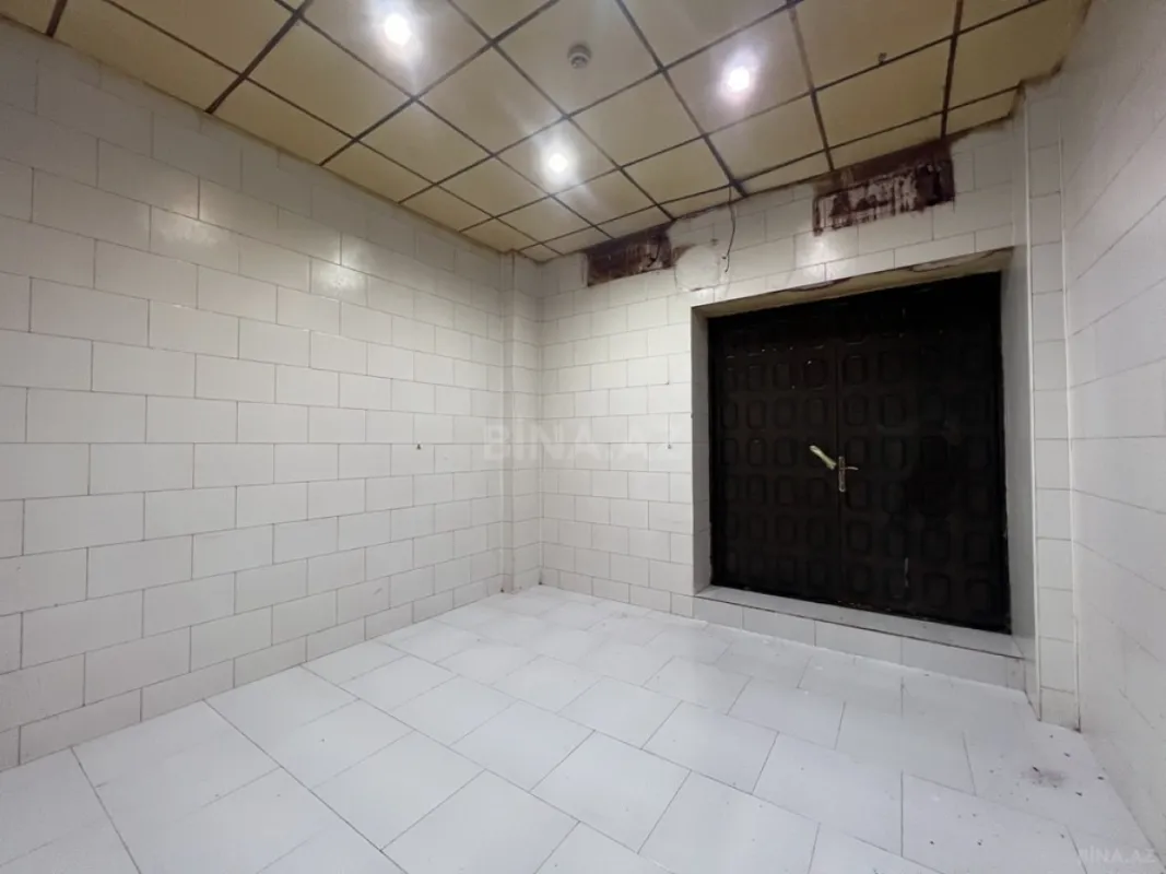 Satılır obyekt 410 m²