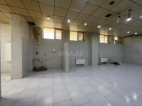 Satılır obyekt 410 m²