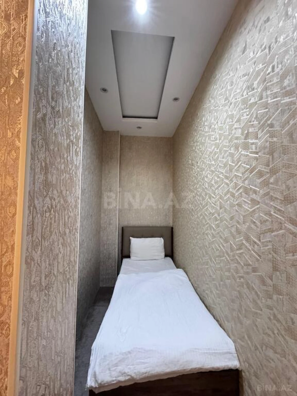 Satılır obyekt 350 m²