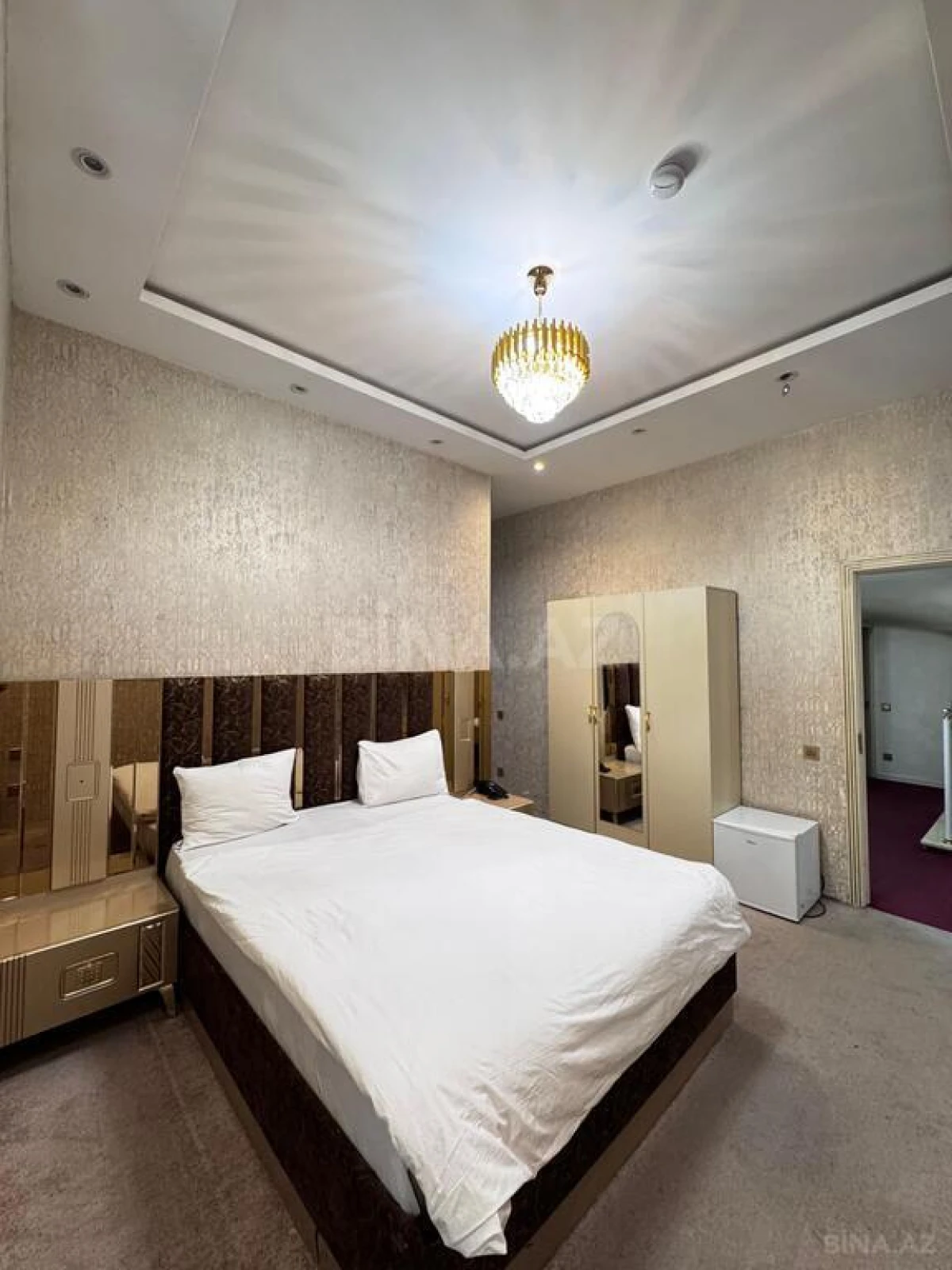 Satılır obyekt 350 m²