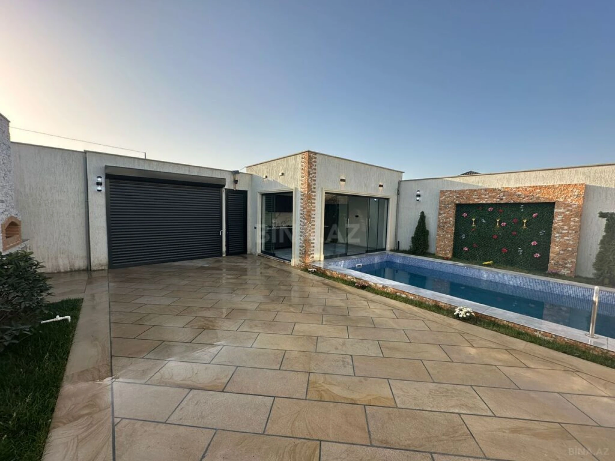 Satılır 4 otaqlı həyət evi 150 m²