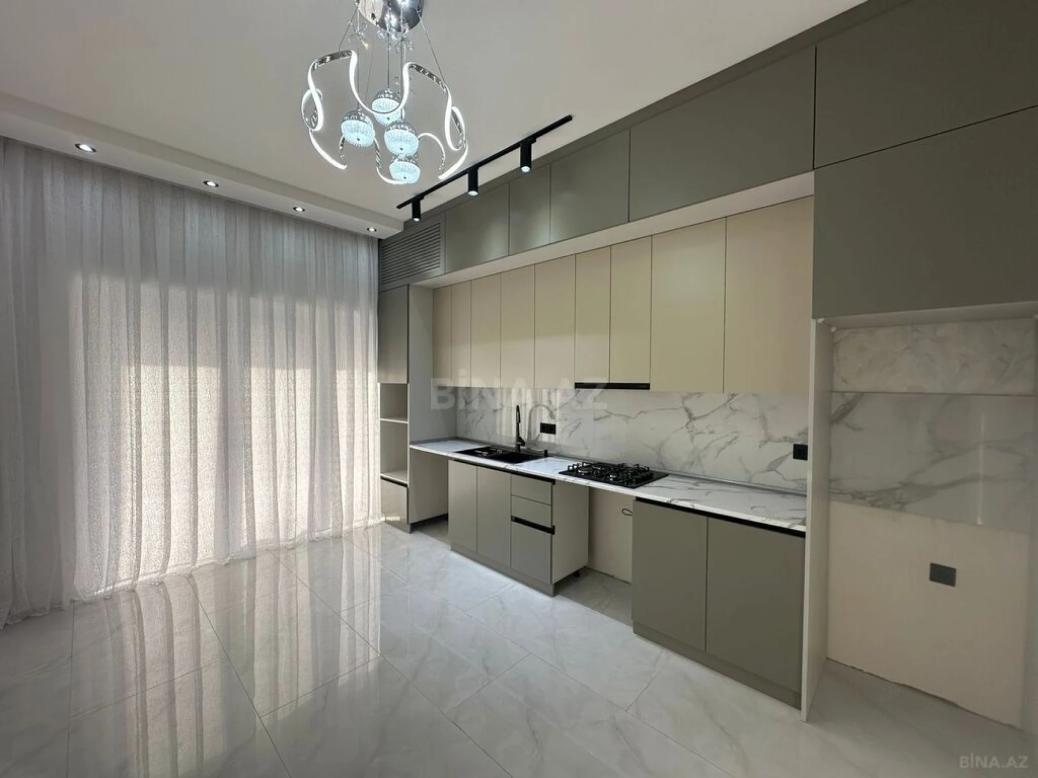 Satılır 4 otaqlı həyət evi 150 m²