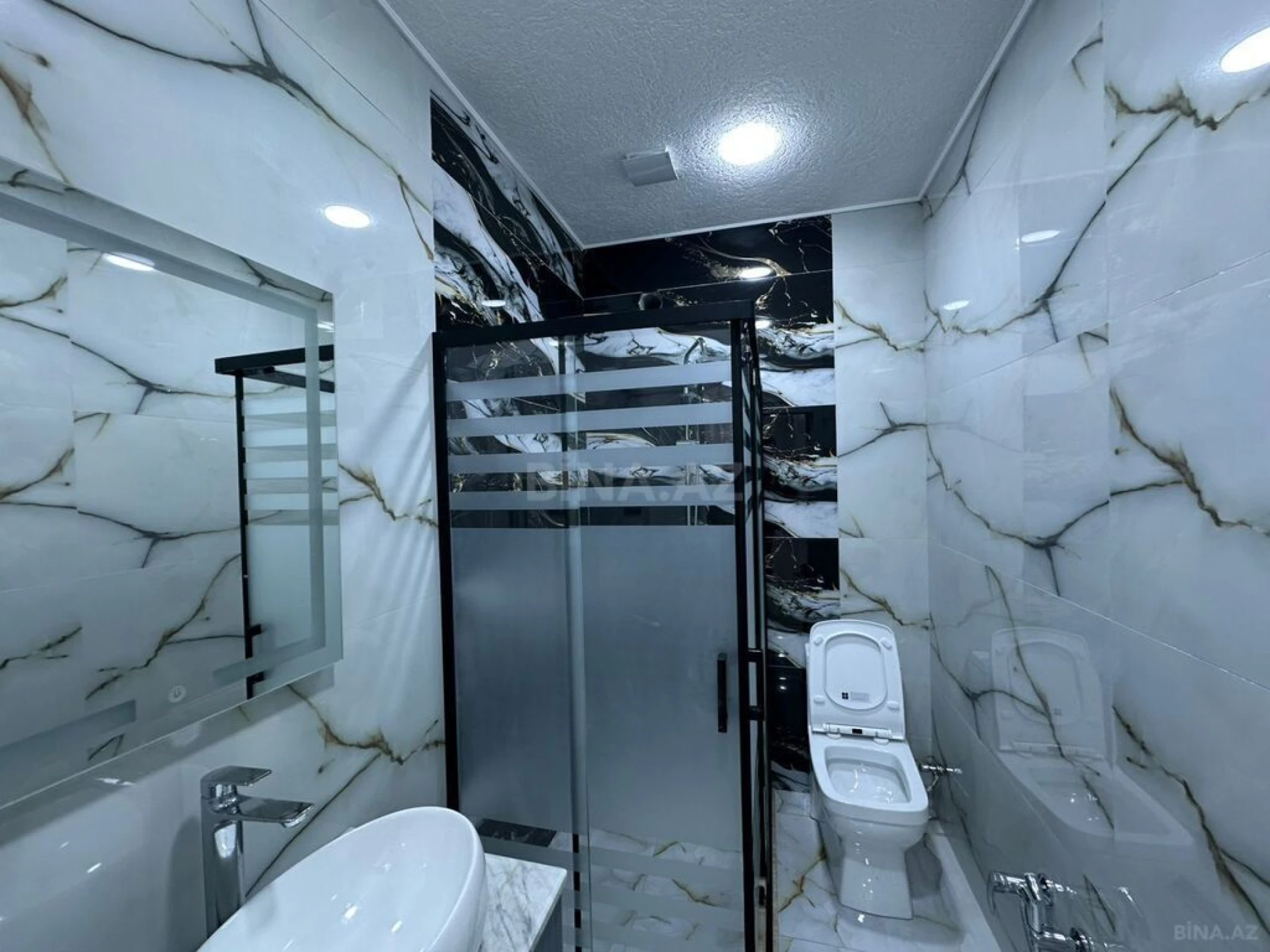Satılır 4 otaqlı həyət evi 140 m²