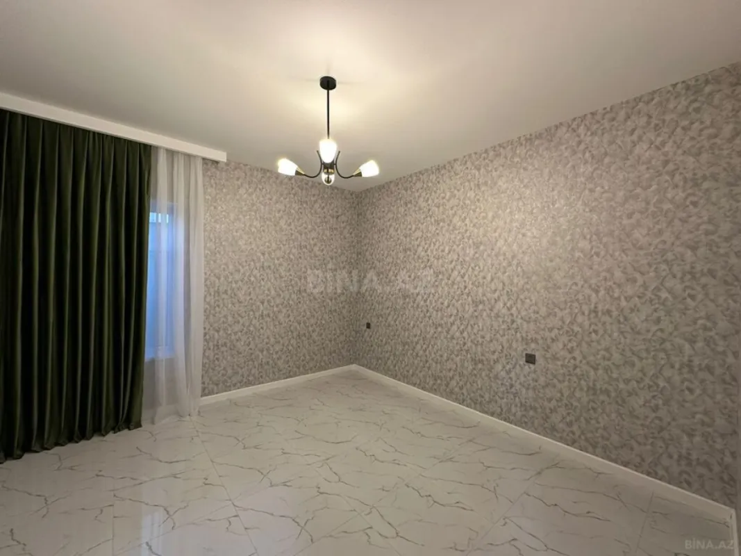 Satılır 4 otaqlı həyət evi 140 m²