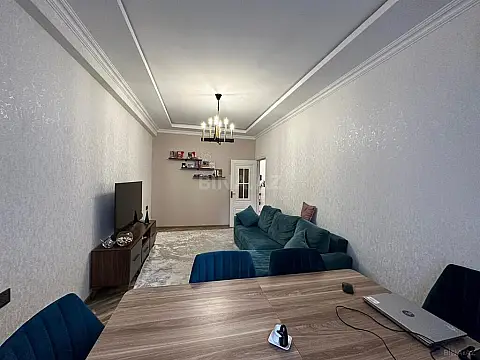 Kirayə verilir 2 otaqlı mənzil 55 m²
