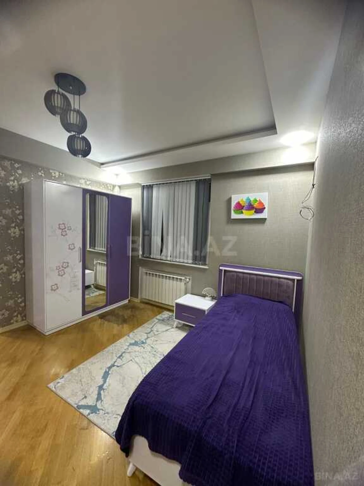 Satılır 4 otaqlı mənzil 127 m²