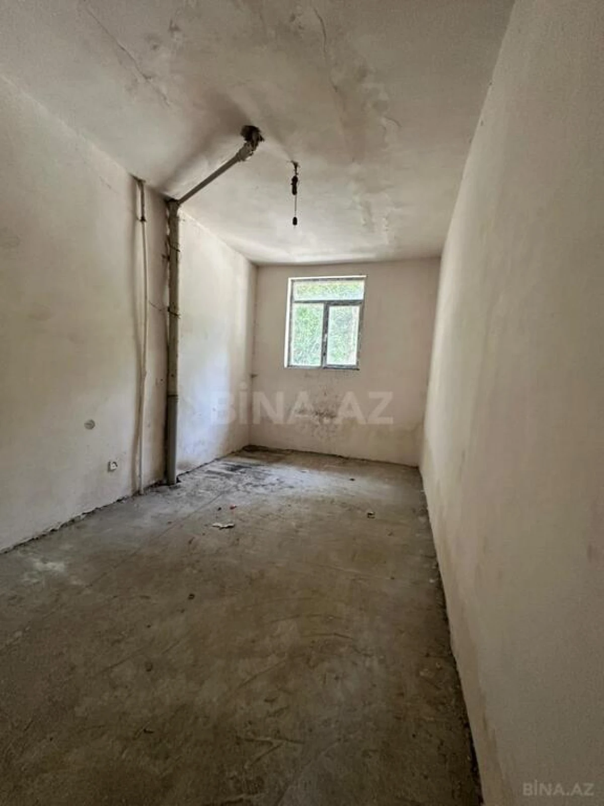 Satılır obyekt 317.6 m²