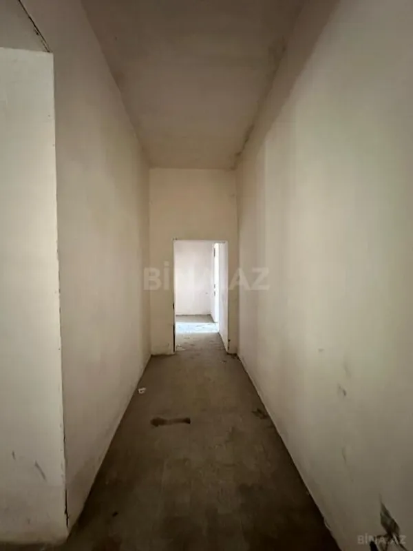 Satılır obyekt 317.6 m²