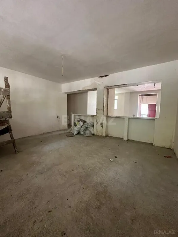 Satılır obyekt 317.6 m²