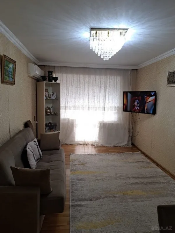 Satılır 2 otaqlı mənzil 60 m²