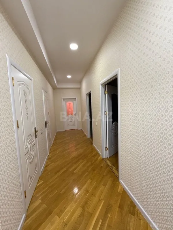 Satılır 2 otaqlı mənzil 90 m²