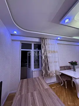 Satılır 2 otaqlı mənzil 90 m²