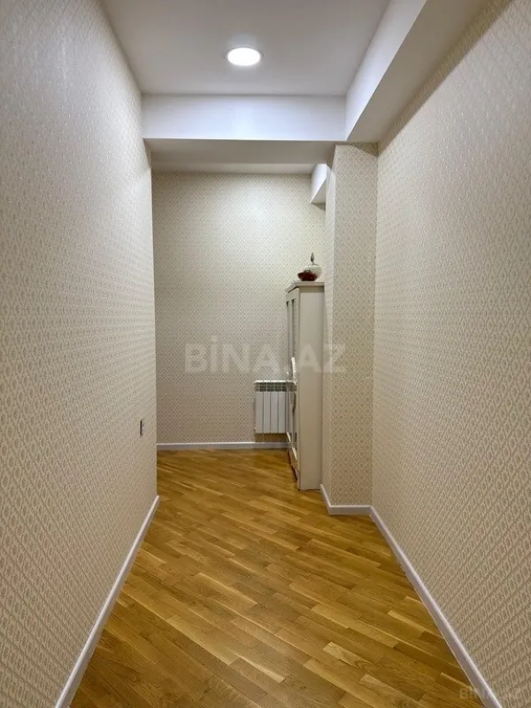 Satılır 2 otaqlı mənzil 90 m²