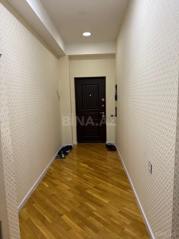 Satılır 2 otaqlı mənzil 90 m²