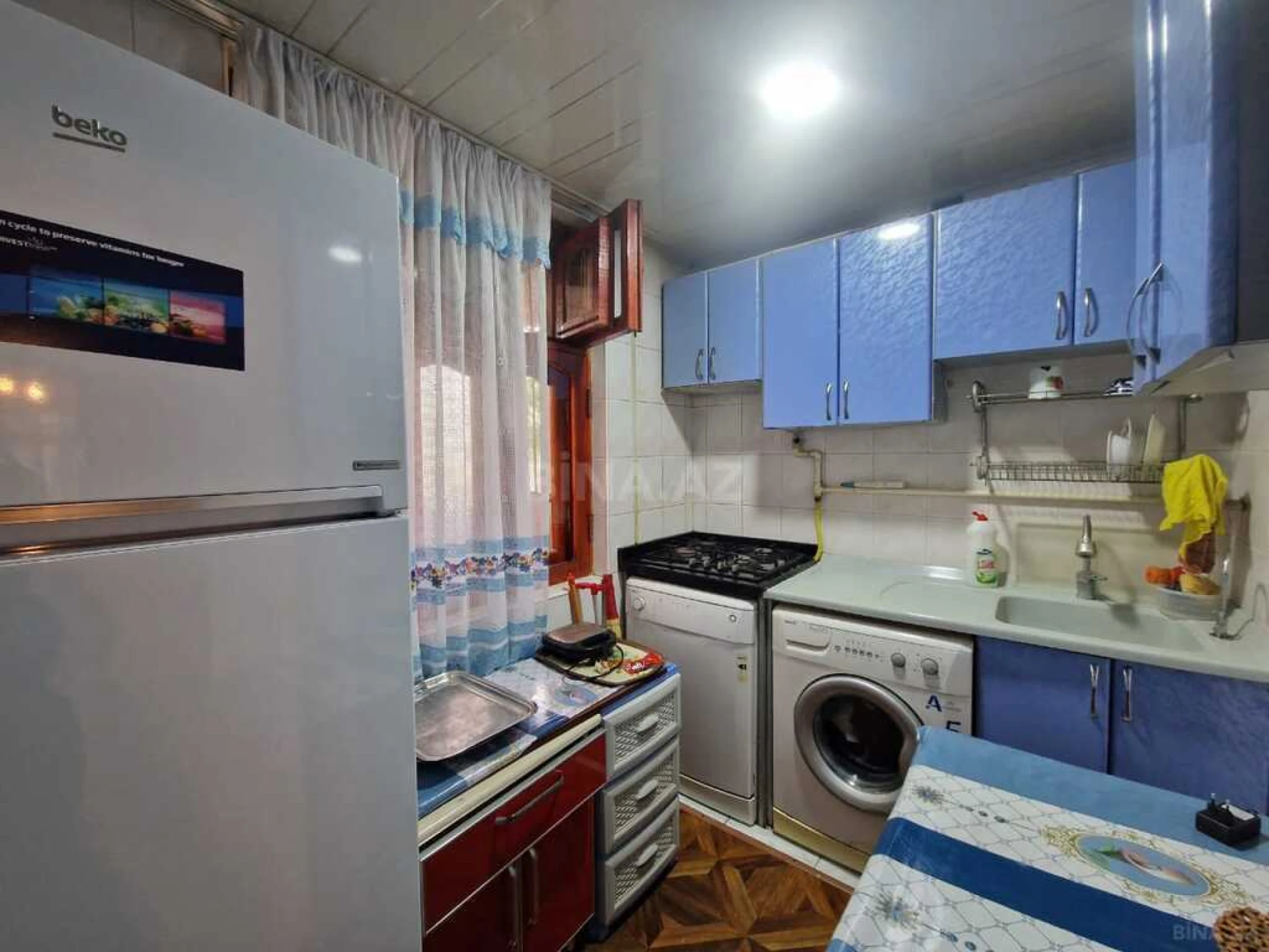 Satılır 3 otaqlı mənzil 75 m²