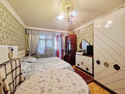Satılır 3 otaqlı mənzil 75 m²