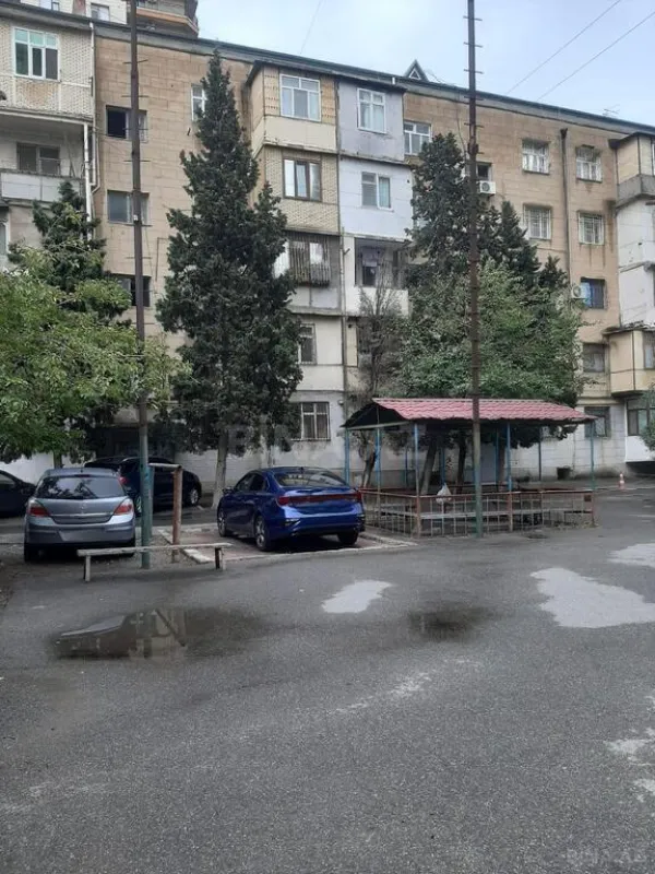 Satılır 3 otaqlı mənzil 80 m²