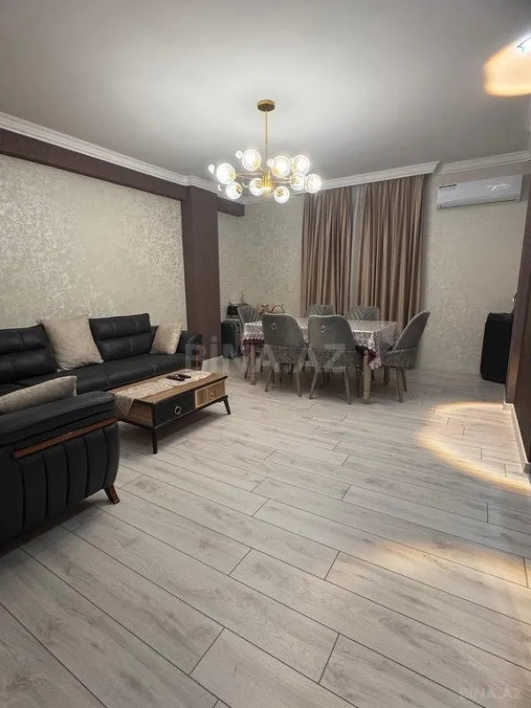 Satılır 2 otaqlı mənzil 74 m²