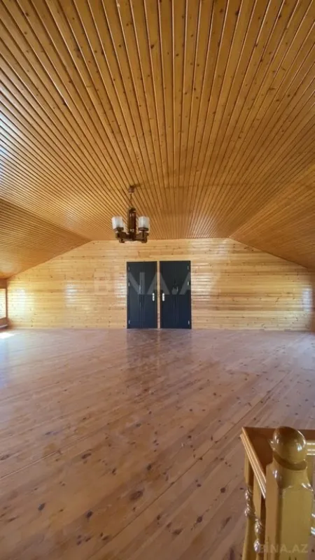 Satılır 6 otaqlı həyət evi 246.7 m²