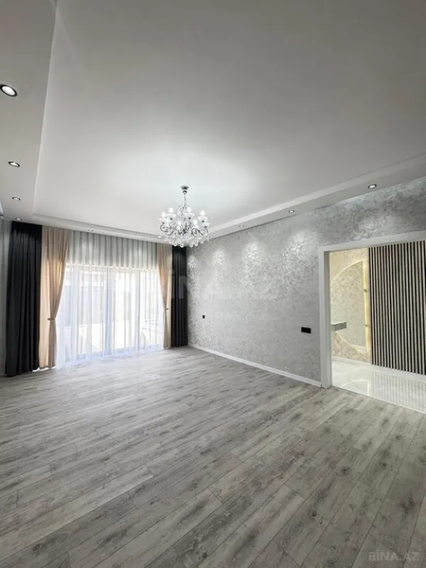 Satılır 4 otaqlı həyət evi 160 m²