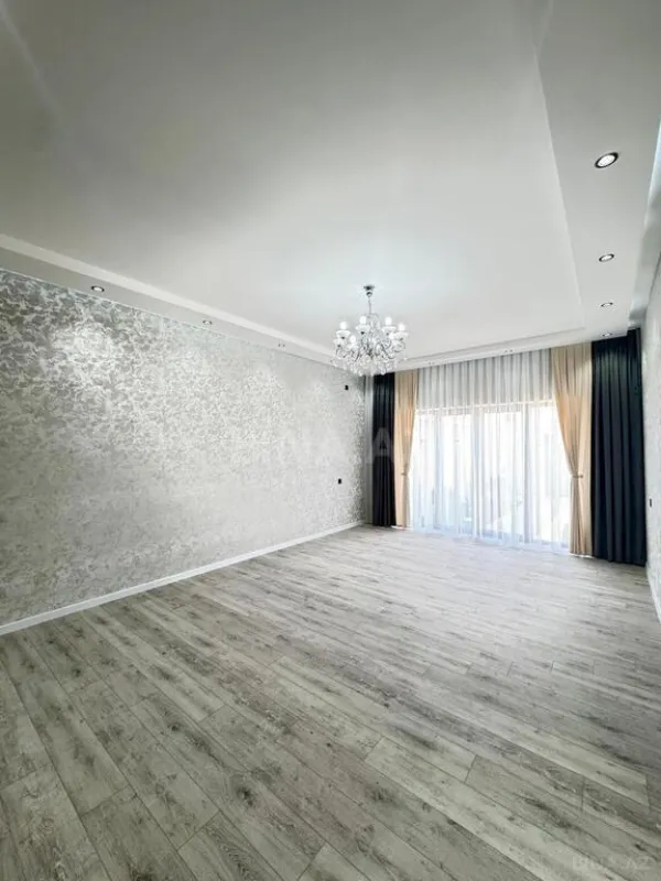 Satılır 4 otaqlı həyət evi 160 m²